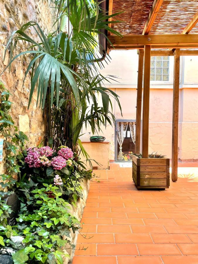 Antica Residenza Santa Chiara -City Center Lucca Exterior foto